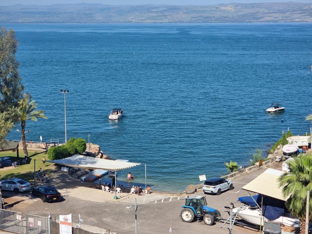 Tiberias Suite Esterno foto